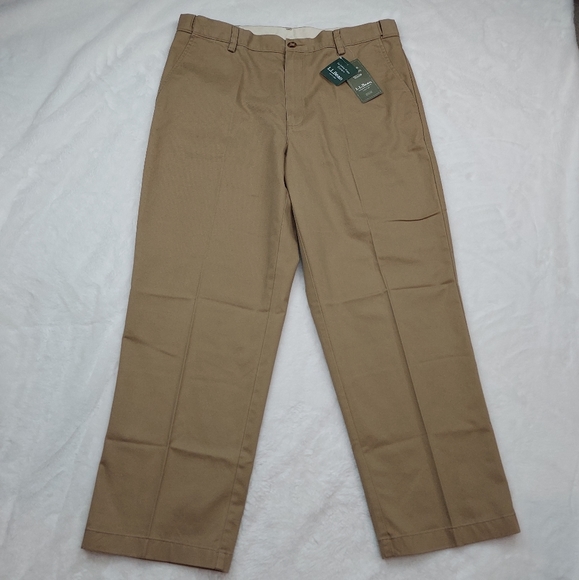 L.L. Bean Pants Ll Bean Khaki Chino Wrinkle Free 0 Cotton Comfort